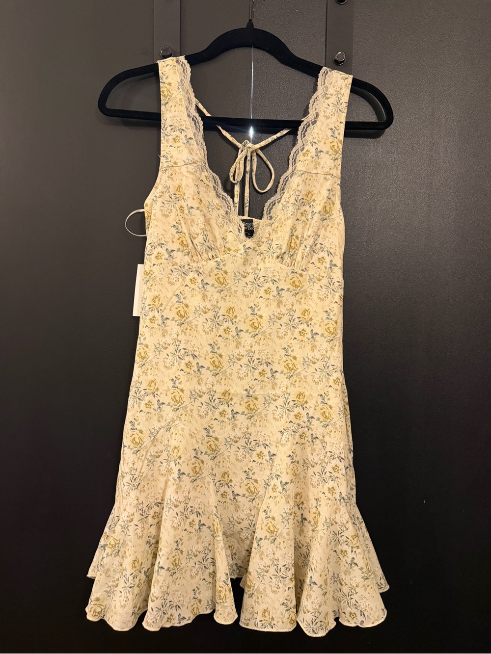 PacSun Floral Lace-Trim Ivory Yellow Sundress- NWT